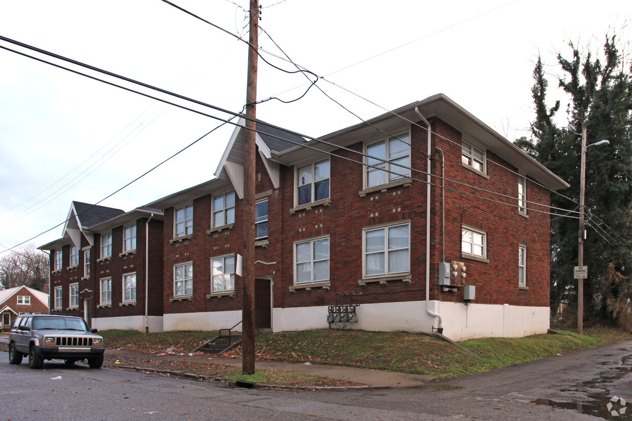 Building Photo - Directions Apartments