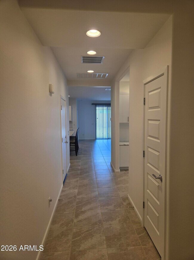 Foto del edificio - 25046 N 174th Ave