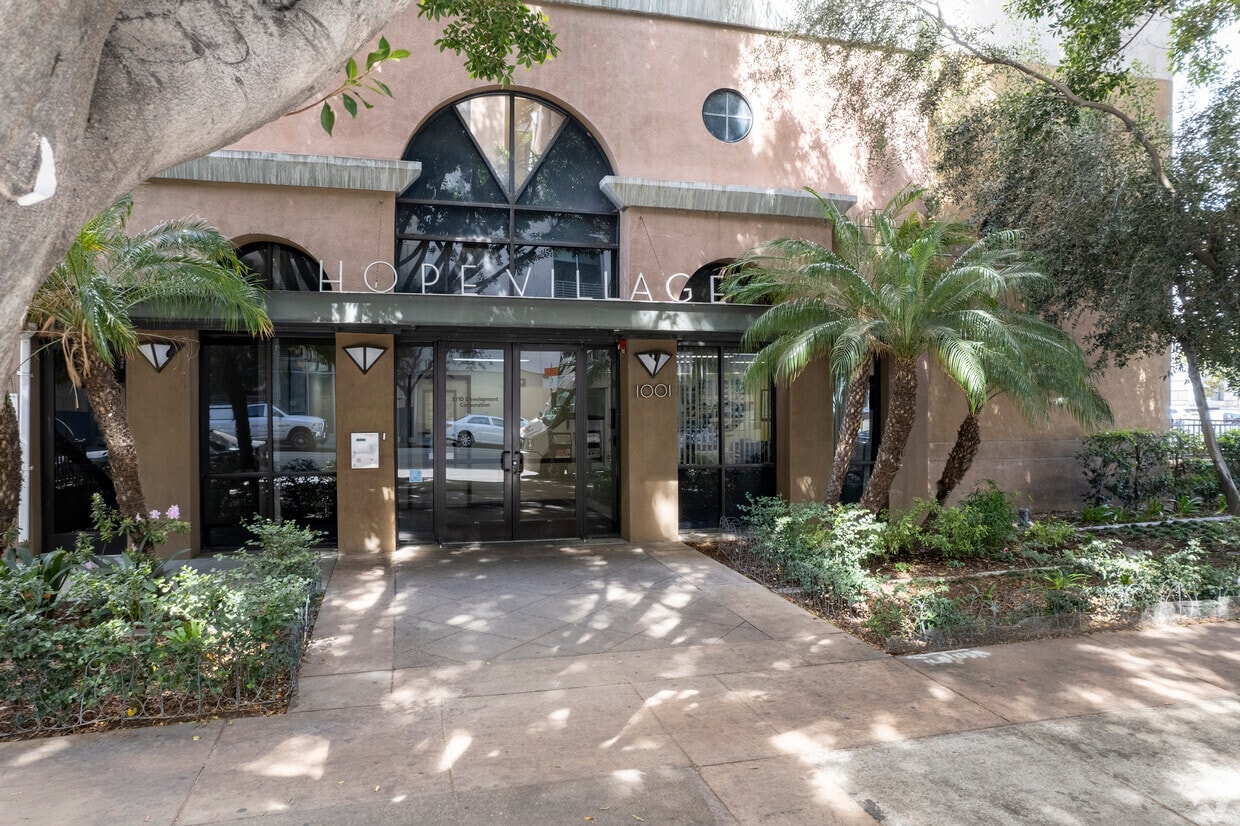 1031 S Hope St - Hope Village