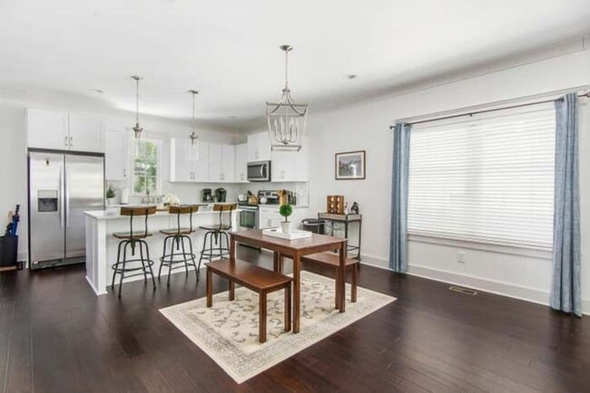 Foto del edificio - East Nashville 3 Bedroom 2.5 Bath!