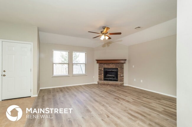 Building Photo - 11305 NW 97th St