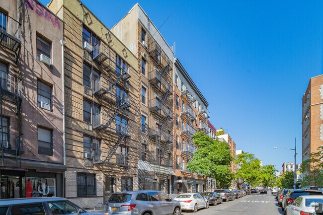 430 E 11th St New York, NY 10009 - 430 E 11th St