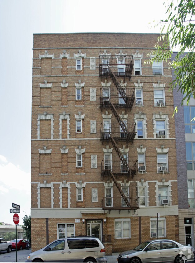 Primary Photo - 276 S 1st St