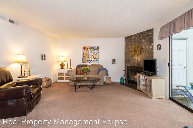 Foto del edificio - 2 br, 1 bath House - 14148 74th PL NE #A12