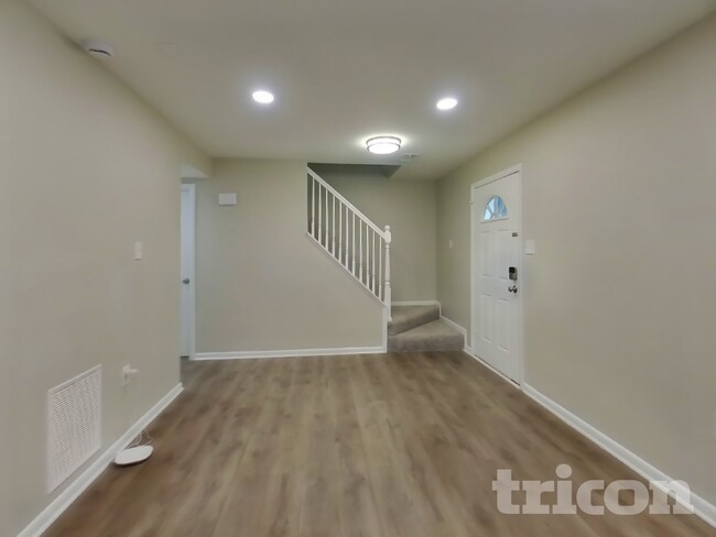 Building Photo - 13032 Thyme Ct