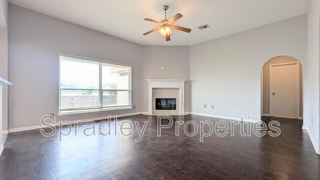 Foto del edificio - 1124 Westbury