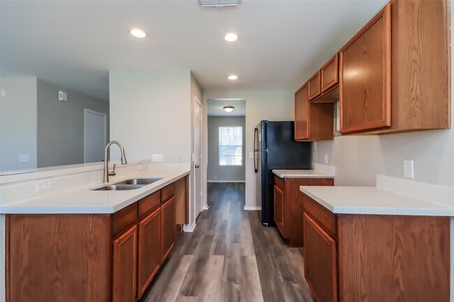 Foto del edificio - 819 Grand Plains Dr