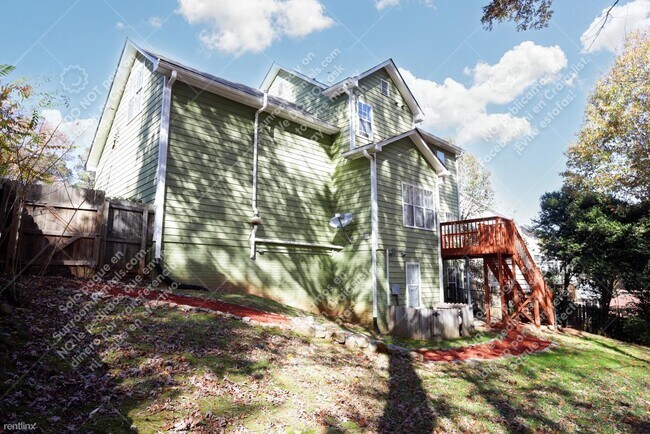 Foto del edificio - 5 br, 3.5 bath House - 116 Sagamore Ln
