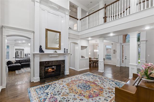 Foto del edificio - 220 Highland Oaks Cir