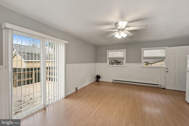 Building Photo - 4740 Frederick Ave