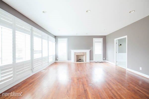 Building Photo - 6928 Heritage Club Dr