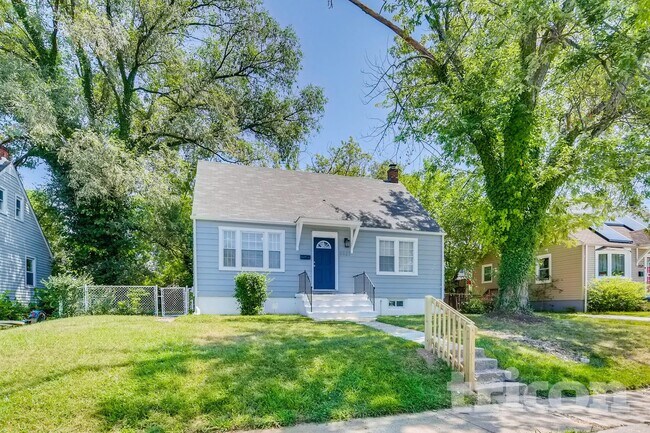 Foto del edificio - 3523 Sussex Rd