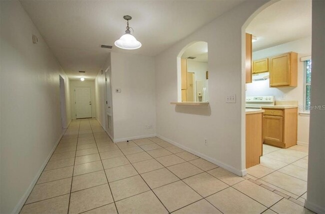 Building Photo - 718 Lyman St