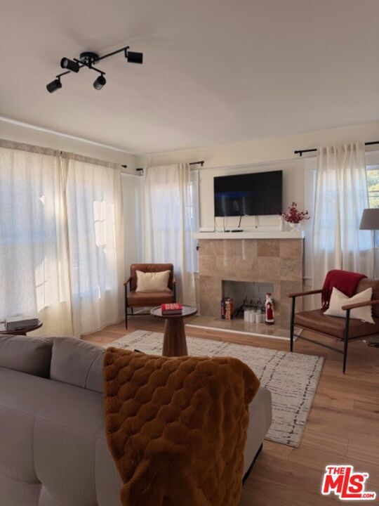 Foto del edificio - 510 N St Andrews Pl