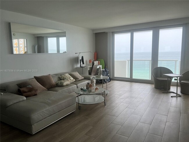 Building Photo - 9195 Collins Ave