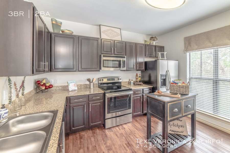 Foto principal - Ethos Apartments Right off 35