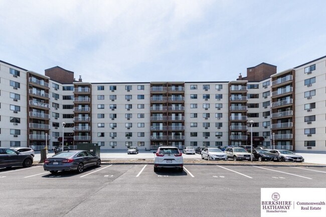 Building Photo - 151 Coolidge Ave