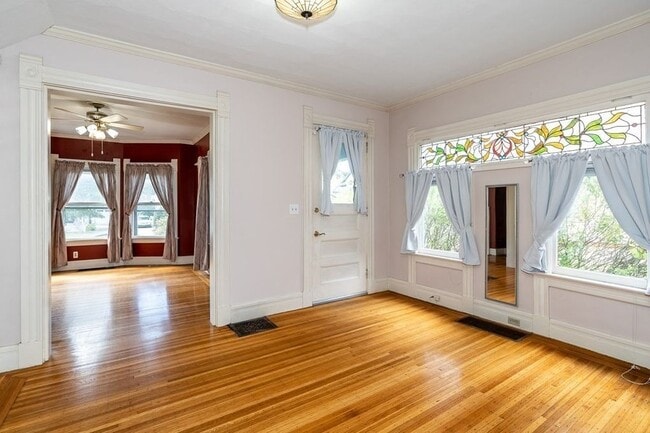 Building Photo - 79 Firglade Ave