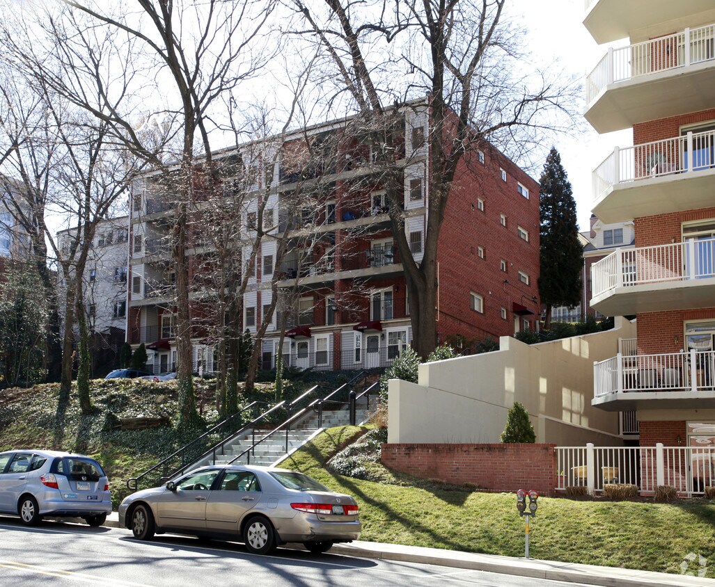 Building Photo - Carydale in Towne
