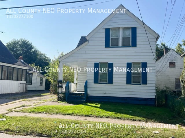 Building Photo - 6700 Gertrude Ave