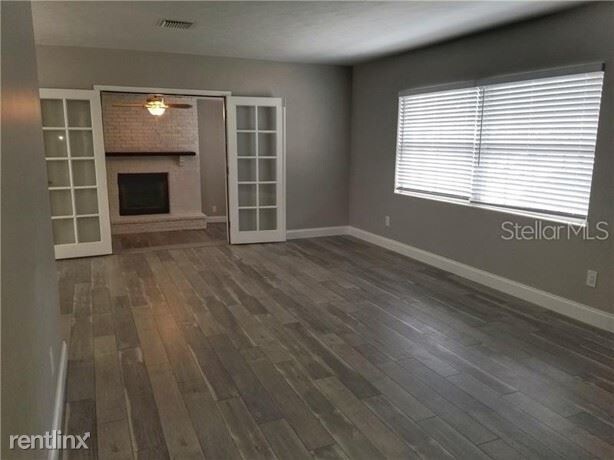 Building Photo - 4 br, 3 bath House - 1664 S Evergreen Ave