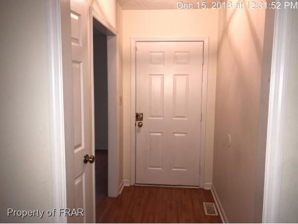 Building Photo - 9312 Oak Meadow Ct