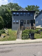 Building Photo - 60 Franklin St