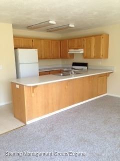Building Photo - 2703-2703 S Cloverleaf Loop