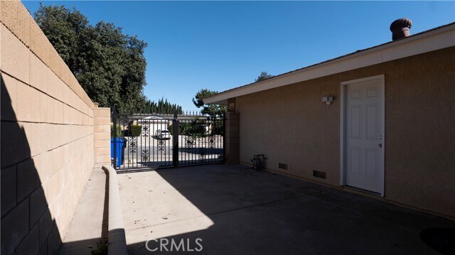 Foto del edificio - 6642 Amberwood Dr