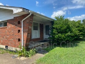 Building Photo - 1220 Gadd Rd