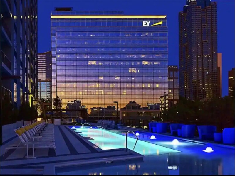 Foto principal - 369 Centennial Olympic Park Dr NW