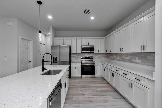 Foto del edificio - 13855 SW 47th Cir
