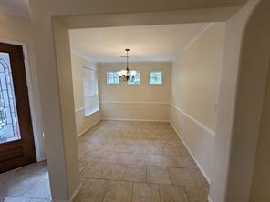 Building Photo - 26 Long Springs Pl