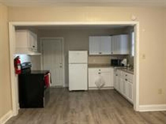 Foto del edificio - House for Rent