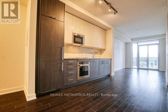 Photo du bâtiment - 330 Richmond St W