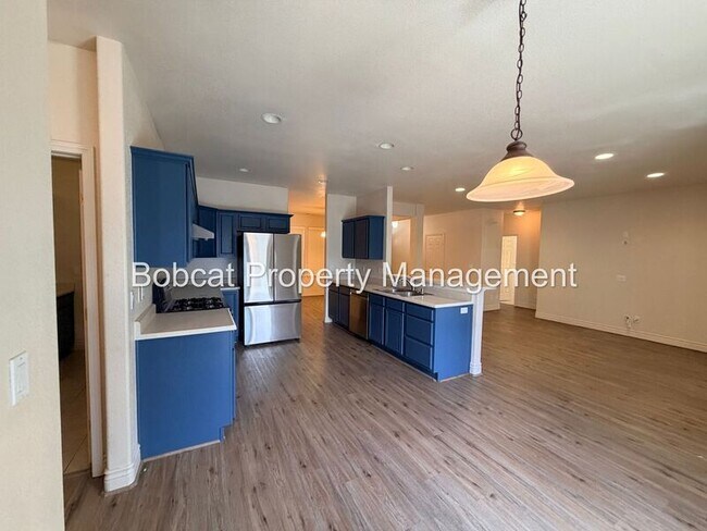 Foto del edificio - 1362 Branden Ln