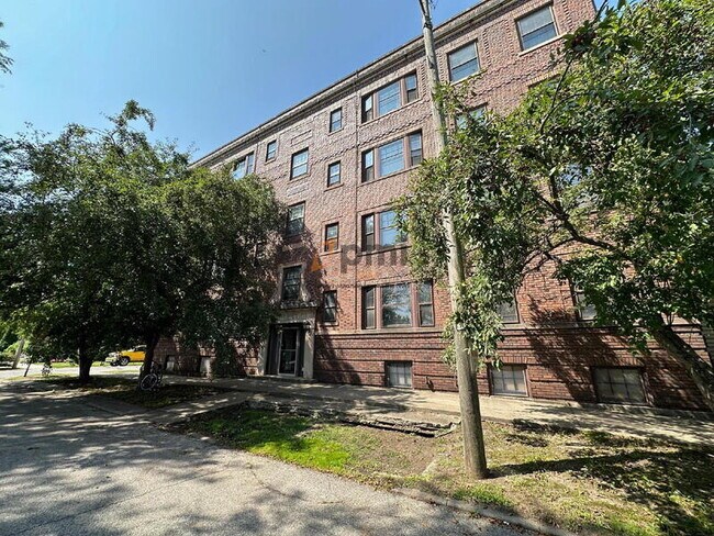 Foto del edificio - 710 Perry St