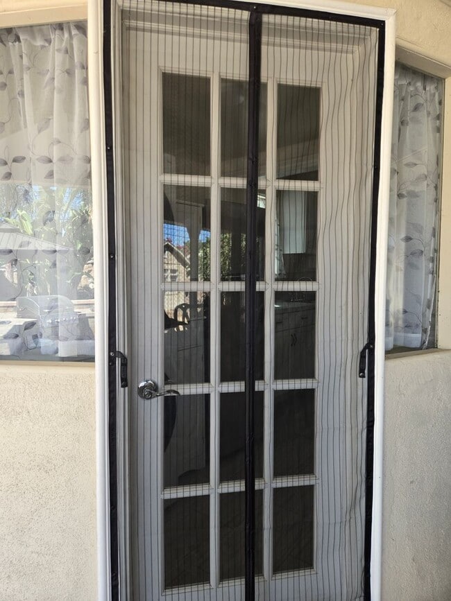 Photo - Immaculate Midtown Studio in Riverside House