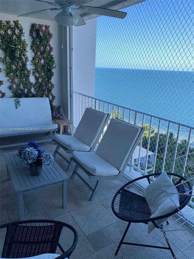 Building Photo - 881 Ocean Dr