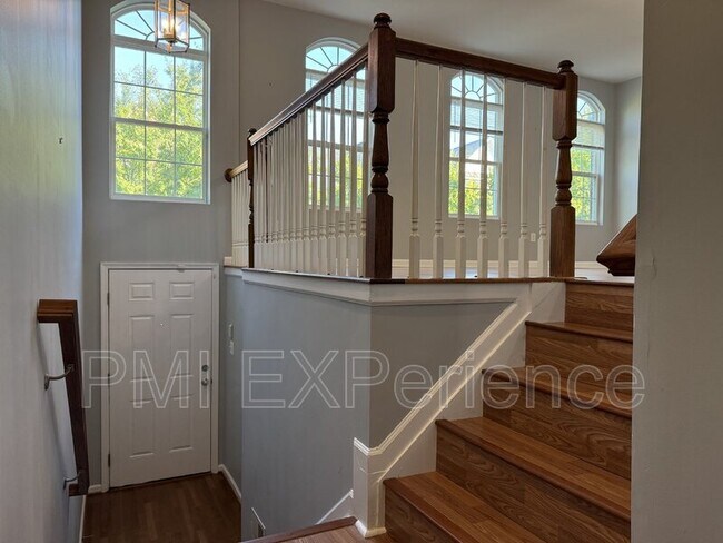 Building Photo - 2213 Congresbury Pl