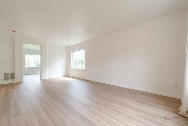 Foto del edificio - 178 W Hampton Dr