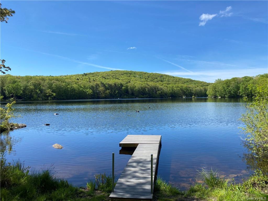 Foto principal - 79 Old Forge Dr