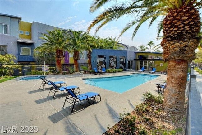 Foto del edificio - 9050 W Tropicana Ave