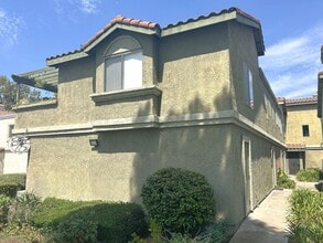 Building Photo - 8325 Spring Desert Pl