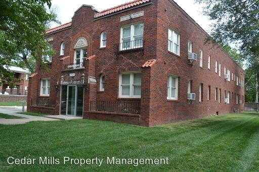 Primary Photo - 1702 Fairmount St