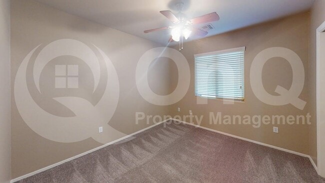 Building Photo - 38997 Easy Gallop Dr