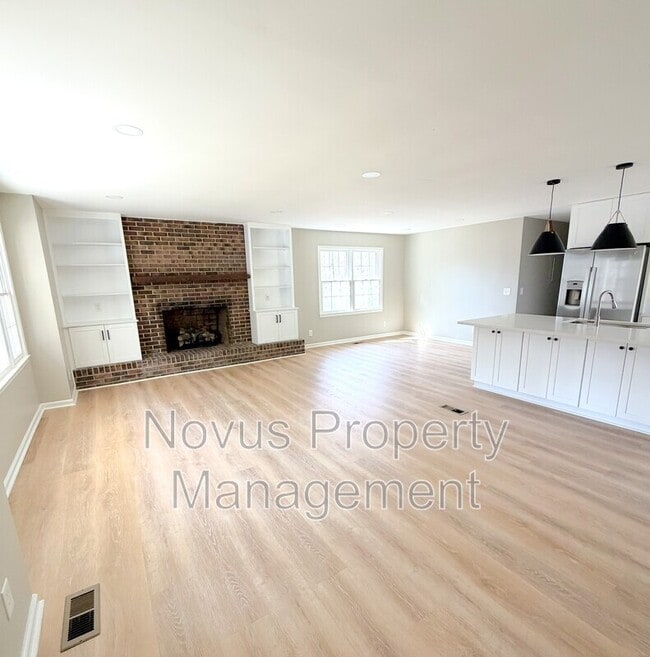 Building Photo - 110 Walker Woods Dr