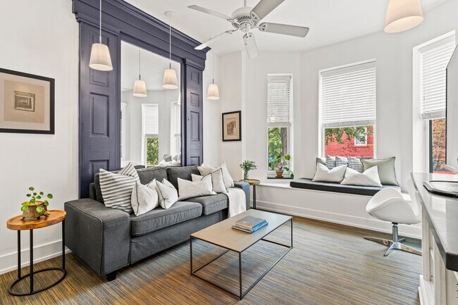 Foto del edificio - 1829 5th St NW