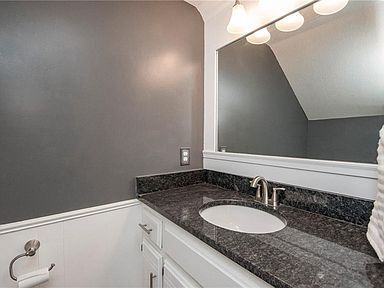 Foto del edificio - 10605 White Oak Canyon Rd