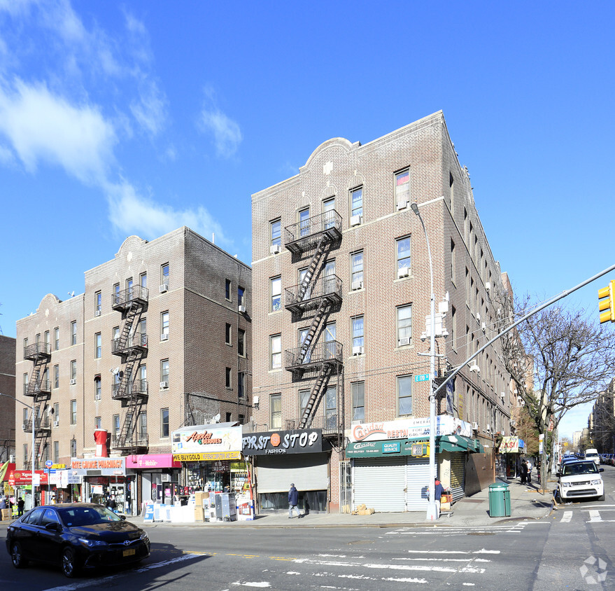 Foto principal - 39-51 E 170th St